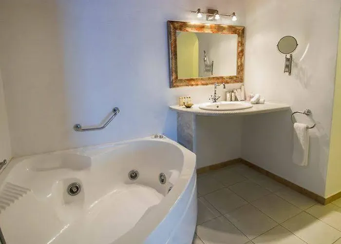 Villa La Maltese Private House *