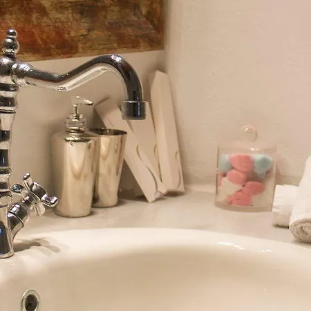 וילה La Maltese Private House אימרוביגלי