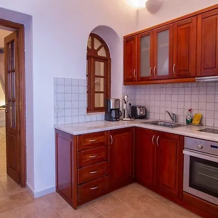 La Maltese Private House Villa